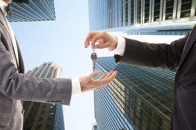 Сделки с недвижимостью: важные нюансы, в которых часто "плавают" риелторы, а вы как покупатель (продавец) должны знать